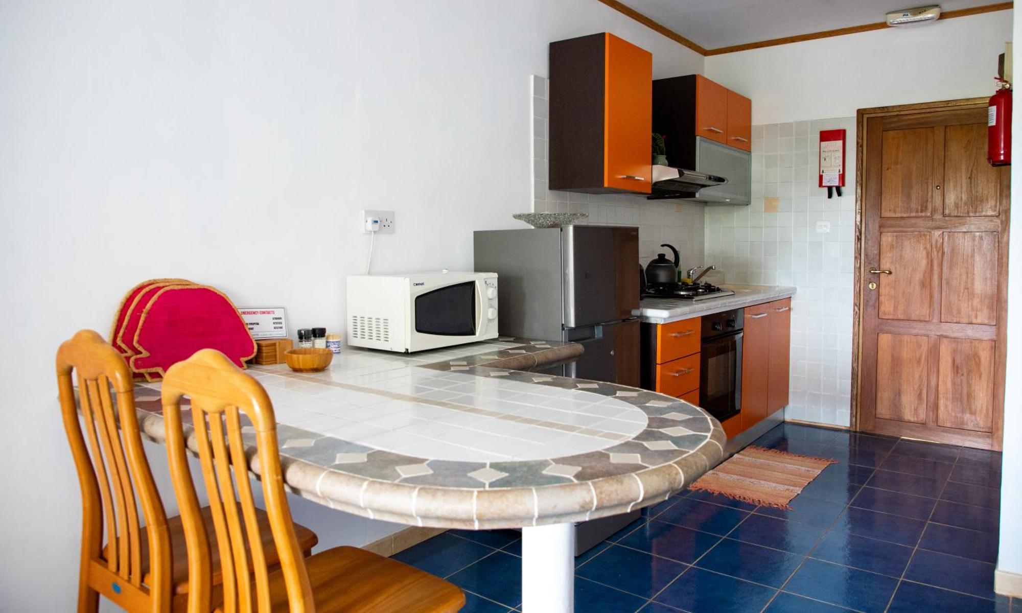 Cavern Apartments Baie Sainte Anne Dış mekan fotoğraf