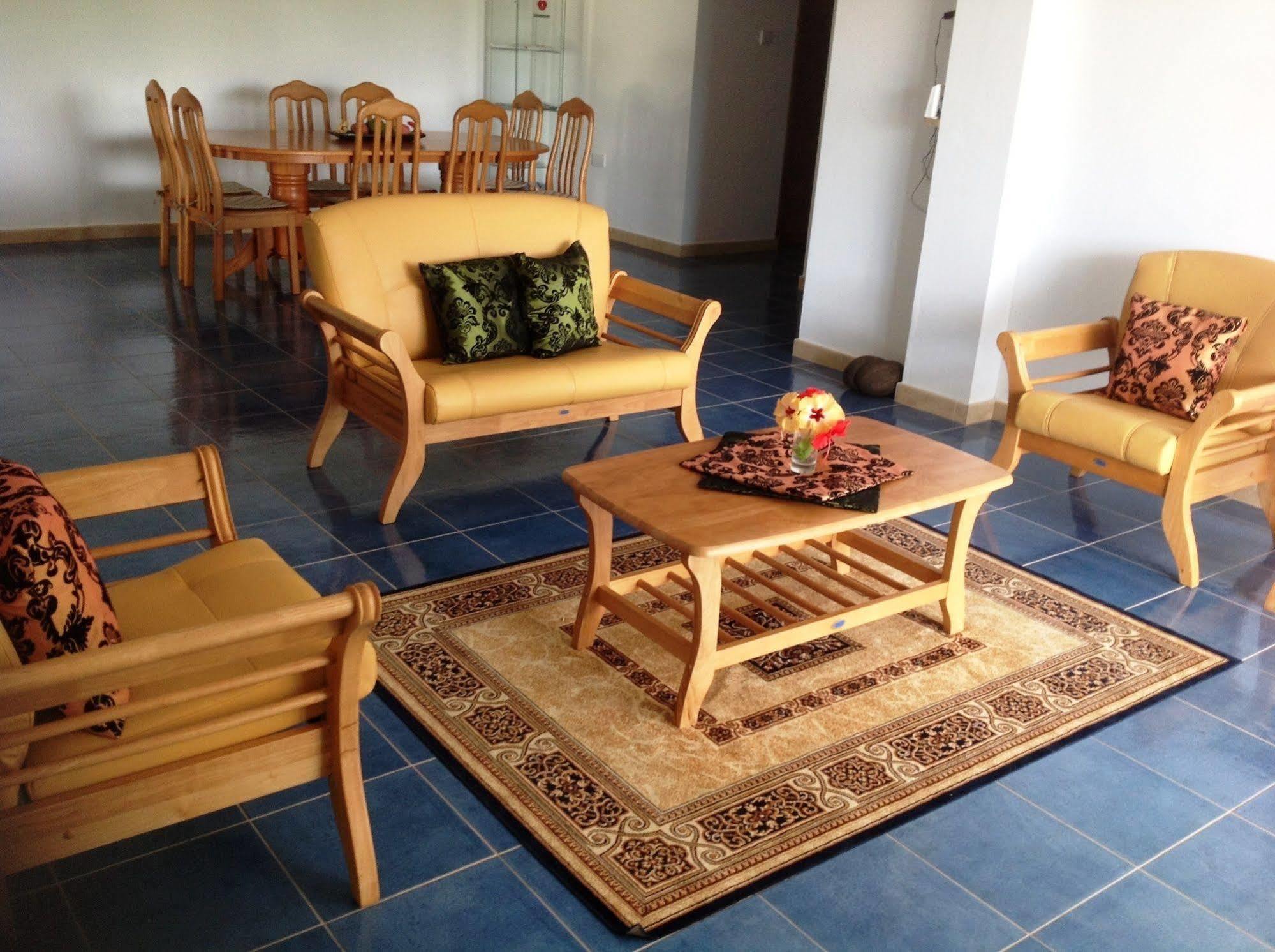 Cavern Apartments Baie Sainte Anne Dış mekan fotoğraf